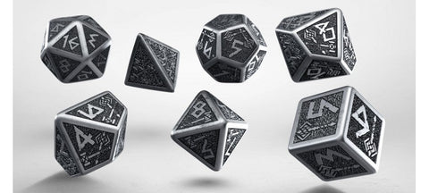 Q - Workshop: Metal Dwarven kauliukų rinkinys - HOBI.LT 🇱🇹