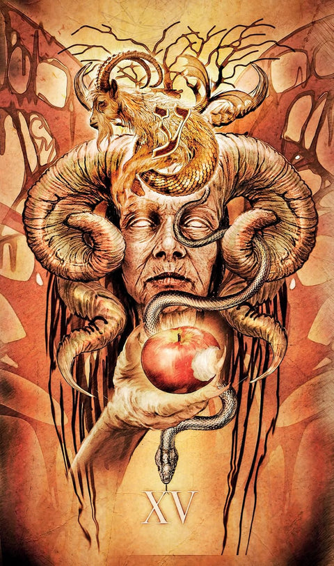 tarot korta Velnio (XV) — sepijos tonų iliustracija su ožkos ragais, gyvate, į ranką įdėtu obuoliu ir vertikalia kompozicija
