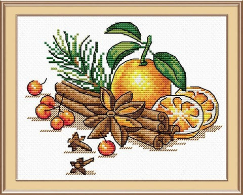 Siuvinėjimo rinkinys su oranžiniu mandarinų vaisiumi, cinamono lazdelėmis ir anyžių žvaigždėmis, rėmuota šilta kompozicija