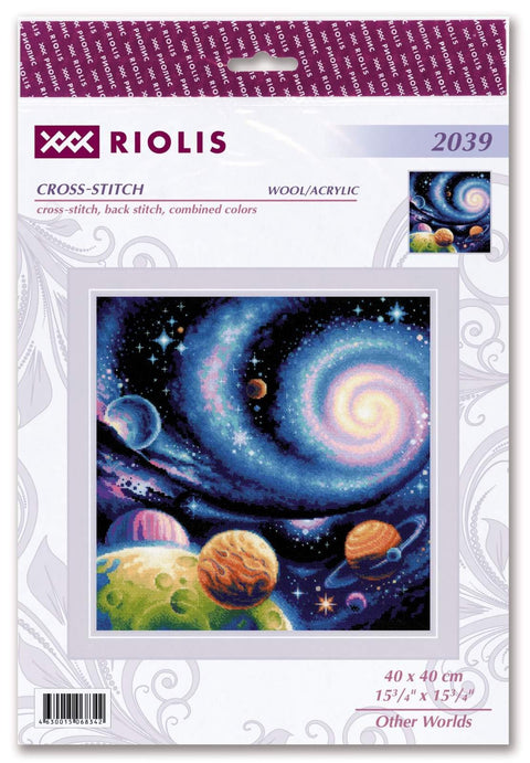 Kryželių rinkinys Riolis Other Worlds, 40×40 cm, mėlynai–violetinė galaktikos motyva ant pakuotės su siuvinėjimo pavyzdžiu