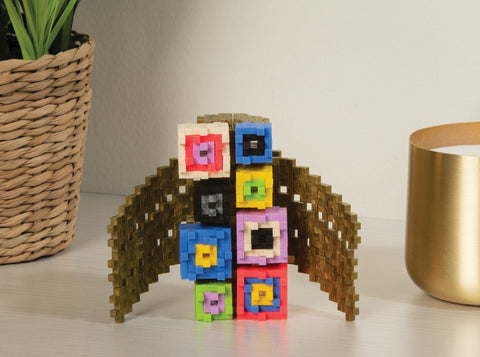 Plus-Plus Mini konstruktorius Įkvėpimas: Klimtas „Bučinys“ – 350 detalių, 7–12 m., pagaminta Danijoje