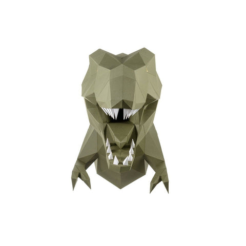 T-rex papercraft sienų dekoracija, alyvuogiškai žalia geometrinė galva iš priekio su plačia atvira burna ir baltais dantimis