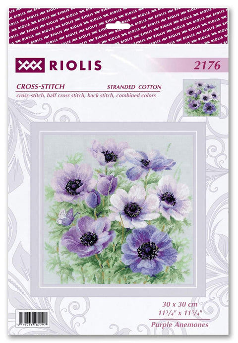 Kryželių siuvinėjimo rinkinys Riolis, violetinės anemonės 30×30 cm, pakuotė su baigto darbo iliustracija ir spalvų pavyzdžiu