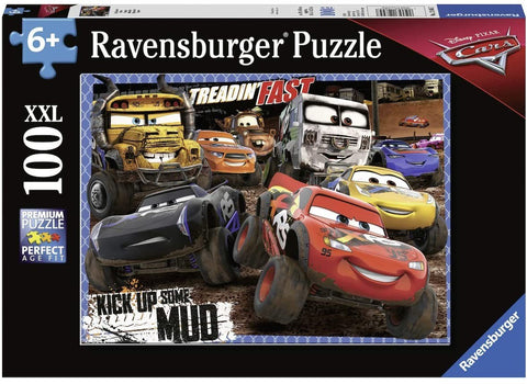 Dėlionė Ravensburger XXL 100 det., Disney Cars purvo lenktynių scena su Lightning McQueen ir komanda, dėžės priekinė pakuotė