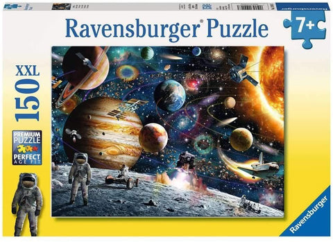 Dėlionė Ravensburger 150 dalių XXL su kosmine scena — planetos, astronautai ir kosminiai laivai ant pakuotės priekinės pusės