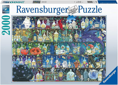 Dėlionė Ravensburger 2000 det., spalvingas magiškų buteliukų ir stebuklingų kūnų kabinetas su violetiniu drakonu ir moliūgu