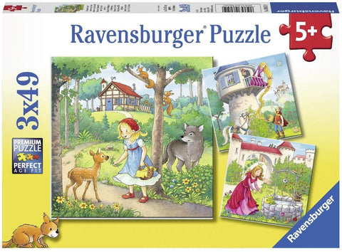 Dėlionė Ravensburger 3×49 dalių vaikams nuo 5 m., dėžutės priekinė pusė su trimis pasakų iliustracijomis