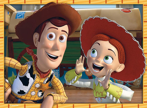 lėlė Woody ir Jessie rinkinys – 2 figūros, detalūs geltoni ir raudoni kostiumai, 20 cm aukščio, artimo kadro kompozicija