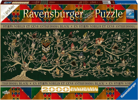 Dėlionė 2000 dalių panoraminė Ravensburger su Harry Potter giminės medžiu tamsiai žaliame fone, dėžutės priekinė pusė