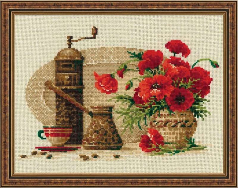 kryželių rinkinys: baigtas rudos medžio rėmo paveikslas su ryškiomis raudonomis aguonomis ir kavos servizu, 40×30 cm