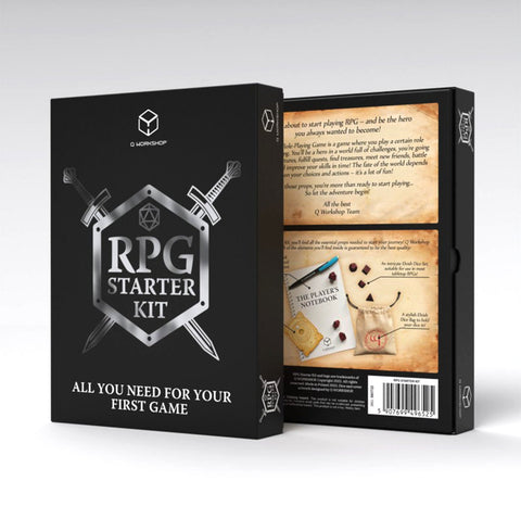 RPG starter rinkinys Q Workshop juodoje pakuotėje, matomas priekinis ir galinis dizainas su užrašų knygute ir kauliukų maišeliu