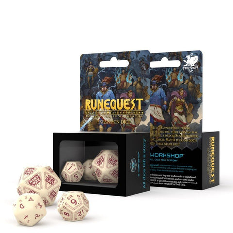 RuneQuest plečiamieji kauliukai kreminiai su bordo simboliais, komplekte d20, d12, d10 ir d6 bei originali pakuotė