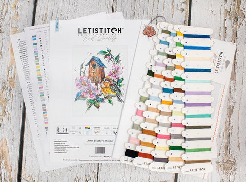 Siuvinėjimo rinkinys Letistitch su spalvotų siūlų kortelėmis ir schema — paukštis su inkilu, pilna spalvų paletė