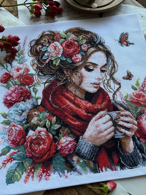 Siuvinėjimo kryželiu rinkinys „Harmonija“, 24×24 cm – puiki dovana