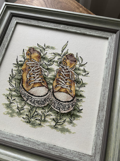 Kryželių rinkinys Sportbačiai, Aida 14ct, 19x22 cm, 26 spalvų