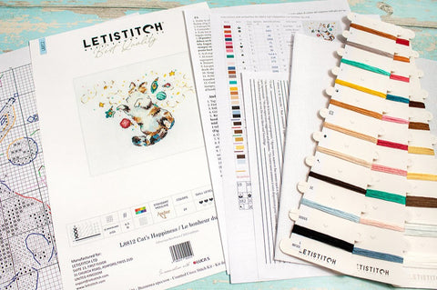 Kryželių rinkinys Letistitch su kačiuko piešiniu, spalvota siūlų kortele, schema, instrukcijomis ir drobe