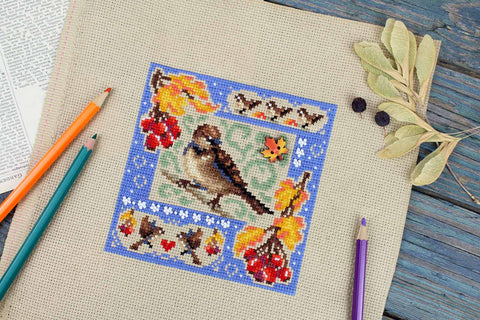 Kryželių siuvinėjimo rinkinys „Mini sampler: Rudens kompozicija“, 13×13 cm