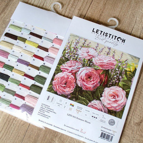 Siuvinėjimo rinkinys Letistitch Summer Bloom su rožinėmis rožėmis ir spalvotų siūlų kortele komplekte