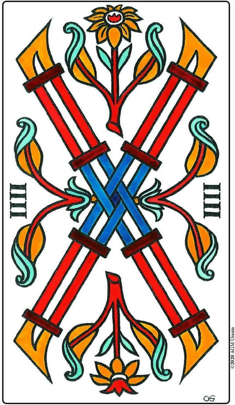 Tarot korta Trijų lazdelų Marseilės stiliuje su susikertančiomis raudonomis ir mėlynomis lazdelėmis bei geltonais gėlių motyvais