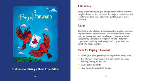 Inspiracinė korta "Pay it Forward" — mėlyna korta su dviem raudonais paukščiais nešančiais laišką ir dešinėje puslapio tekstu apie dėkingumą ir veiksmus