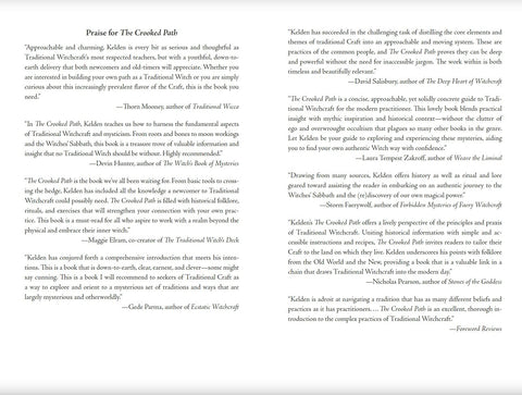 knyga The Crooked Path – atverstas dvejų pusių apžvalgų puslapis su autorių rekomendacijomis ir klasikiniu šriftu