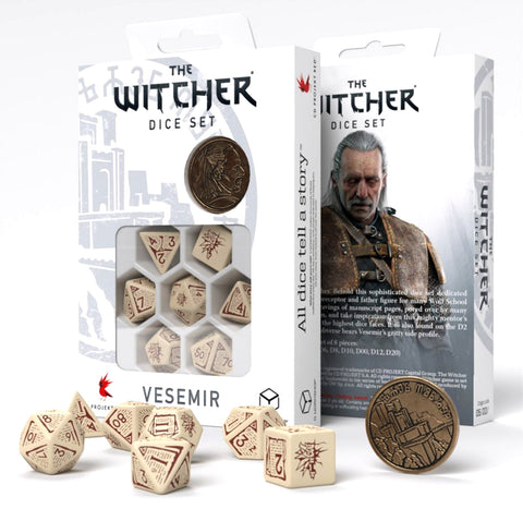 Kauliukų rinkinys The Witcher Vesemir kremiškos spalvos su raudonais graviravimais, metaline moneta ir originalia dėžute