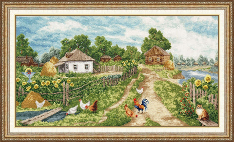 Kryželių siuvinys: rėminis kaimo peizažas su vištomis, gaidžiu ir katinu, visos kompozicijos priekinis vaizdas