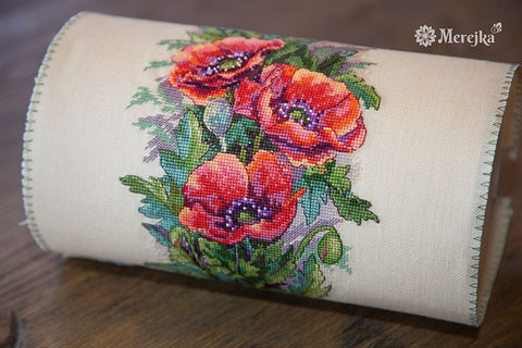 Merejka: Vintage Poppies (Cappucino AIDA) SK81A siuvinėjimo rinkinys iš Merejka - HOBI.LT 🇱🇹