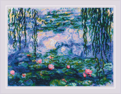 Siuvinėjimo rinkinys Monet vandens lelijų motyvas, baigtas mėlyno‑žalių atspalvių kryželių darbas rėmuose