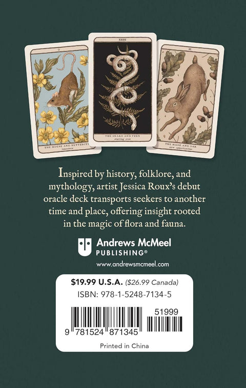 Orakulo kortų rinkinys su trimis iliustruotomis gyvūnų ir augalų kortomis, tamsiai žalia galinė etiketė su leidėju ir ISBN