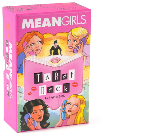 Mean Girls tarot kortų kaladė su rožine dėže ir pridedamu vadovu, priekinis kampuotas rodymas, popkultūros dizainas