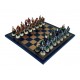 VIDURAMŽIAI: prabangūs šachmatai su žaidimo lenta