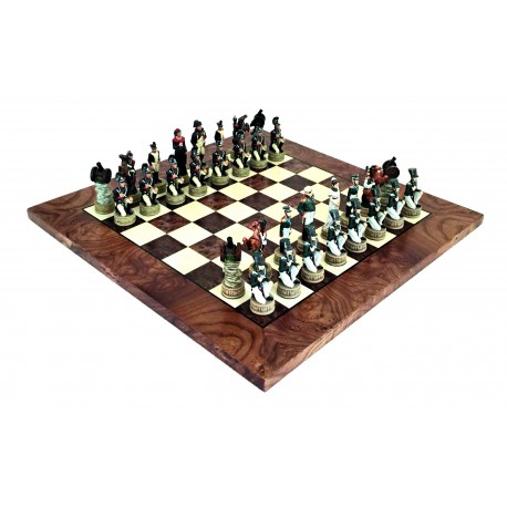 Napoleon In Russia: Handpainted Chess Set with Briar Elm Wood Chessboard