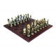 SPARTAKAS: rankomis spalvintų šachmatų komplektas su TIKROS odos lenta