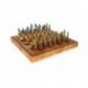 FLORENTIETIŠKO Stiliaus metaliniai šachmatai su medienos elementais ir dirbtinės odos lenta su dėtuve figūroms N°064
