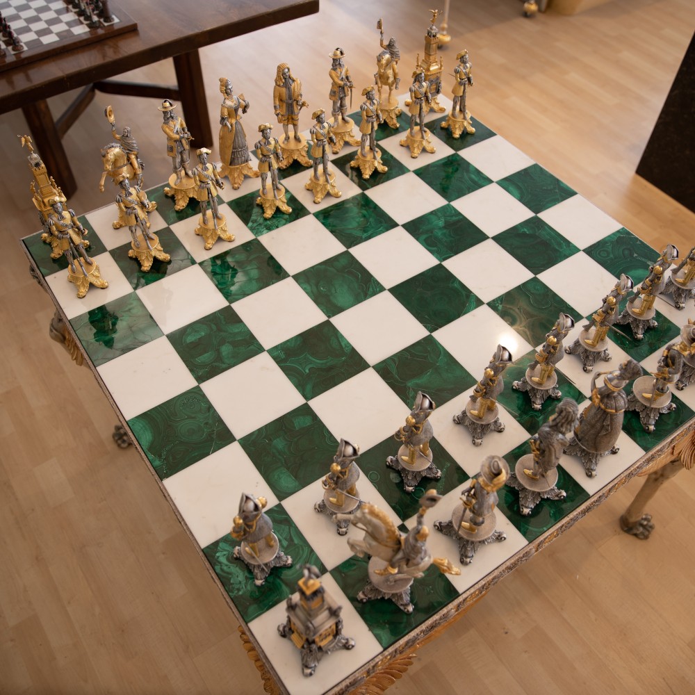 Louis XIV: Ultra Luxurious 24k Gold Limited Edition Chess Set