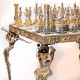 Vaterlo mūšis: meniški ypatingos prabangos šachmatai padengti 24k auksu