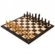 Rankomis drožinėti unikalūs šachmatai su tikros odos žaidimo lenta