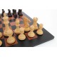 Klasikiniai itin kokybiški mediniai šachmatai su tikros odos žaidimo lenta