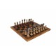 Klasikiniai šachmatai iš metalo ir medienos su dirbtinės odos šachmatų lenta. Su žemėlapio motyvais.