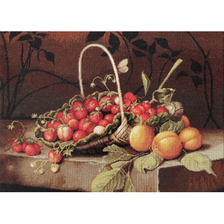 Basket with strawberries SB487