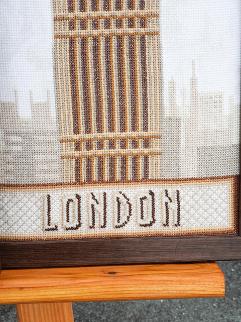 Siuvinėjimo kryželiu rinkinys su karoliukais „Londonas“, 19,5×57 cm