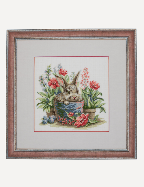 Žydintis zuikis – kryželiu siuvinėjimo rinkinys su Aida 14 ct, 20x20 cm