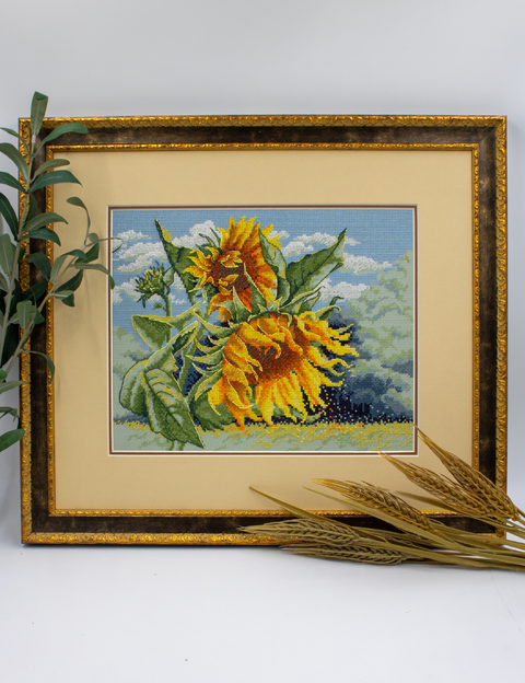 Saulėgrąžos vėjyje kryželiu siuvinėjimo rinkinys, Aida 14 ct 30x24