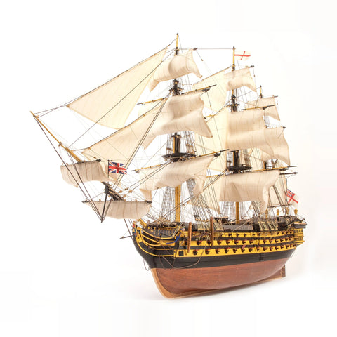 „HMS Victory“ – legendinis britų karo laivas 1:87
