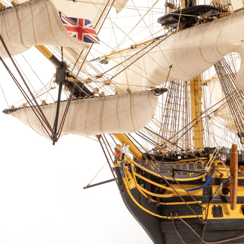 „HMS Victory“ – legendinis britų karo laivas 1:87