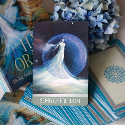 Hafizo orakulo kortos Blue Angel – 44 kortų, įkvepiančios iliustracijos