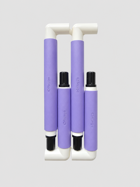 Violetinis plastikinis siuvinėjimo rėmelis su spaustukais 21x29 cm