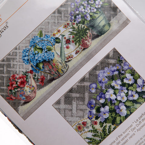 Siuvinėjimo kryželiu rinkinys „Vasaros aromatas“, Aida 14, 39 spalvų Madeira