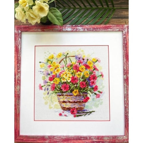 Siuvinėjimo kryželiu rinkinys „Žydinti vasara“ – gėlių krepšelis 25 x 25 cm